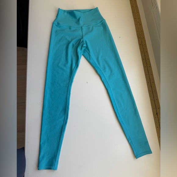 ALO Yoga 7/8 High-Waist Airlift Legging | small | blue splash - Picture 4 of 9